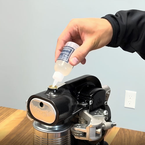 Can Sealer Oil